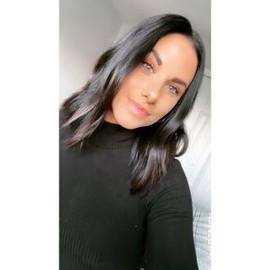 Meet your Posher, Dana